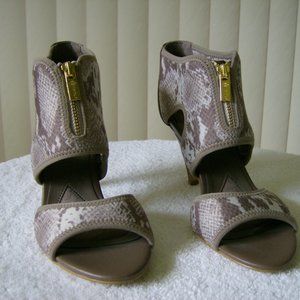 Isola shoes, Beige and White Faux Snakeskin heels, size 8.5
